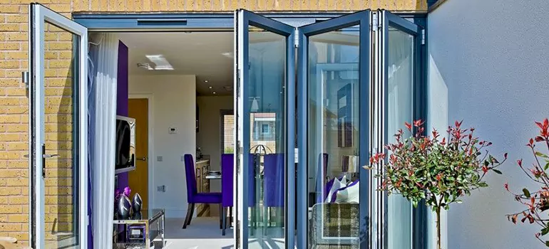 Bifold Door Repairs Near Me in University Park, FL