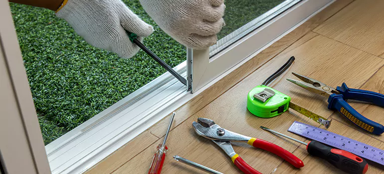 Window Hinge Repair in University Park, FL