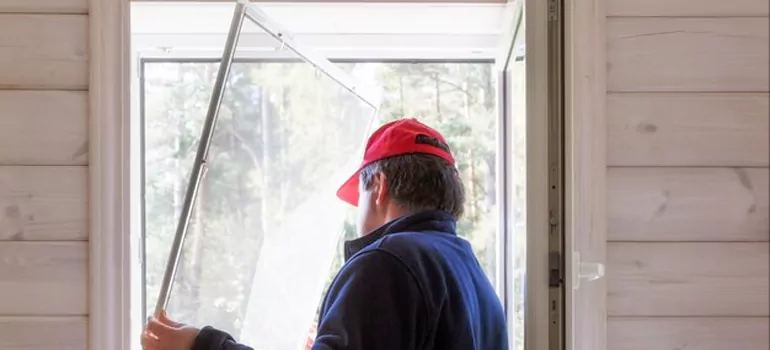 Expandable Window Screen Installation in University Park, FL